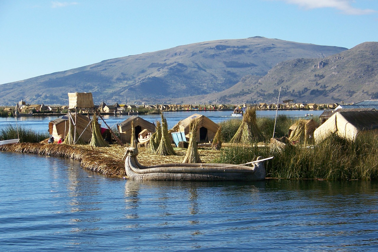Travel Guide-Peru-Lake Titicaca